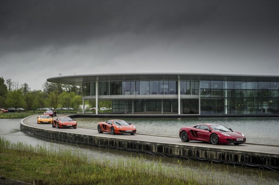  McLaren MP4-12C 2012 года  (фото 43 из 129)